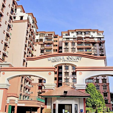 Marina Court Kota Kinabalu- Bigger Group Stay Together- 6 Bedroom Apartments Exterior photo