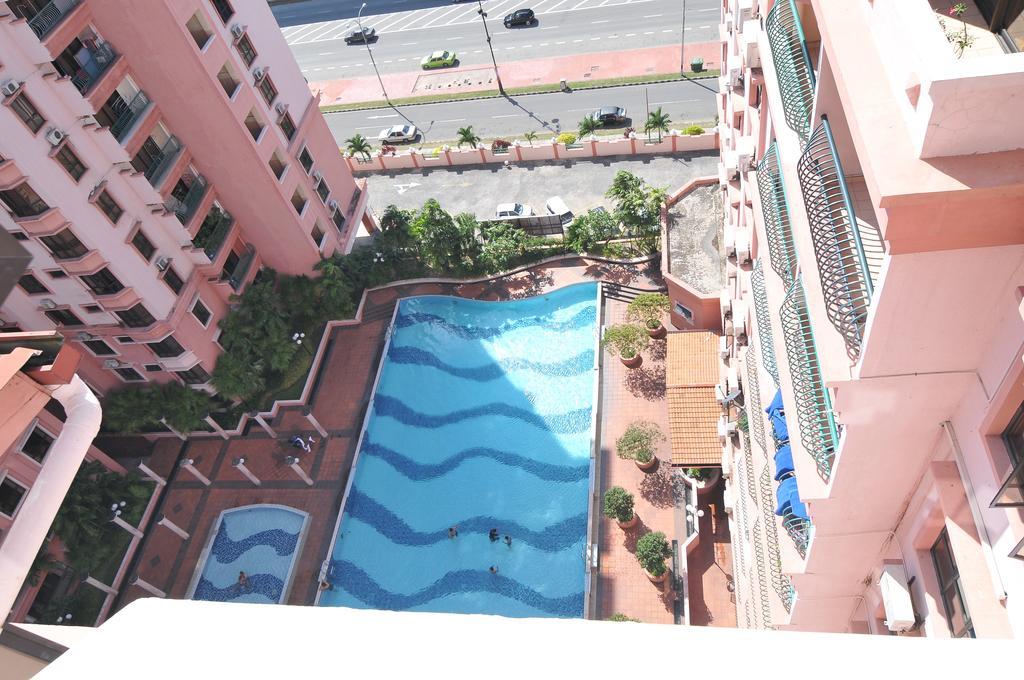 Marina Court Kota Kinabalu- Bigger Group Stay Together- 6 Bedroom Apartments Exterior photo