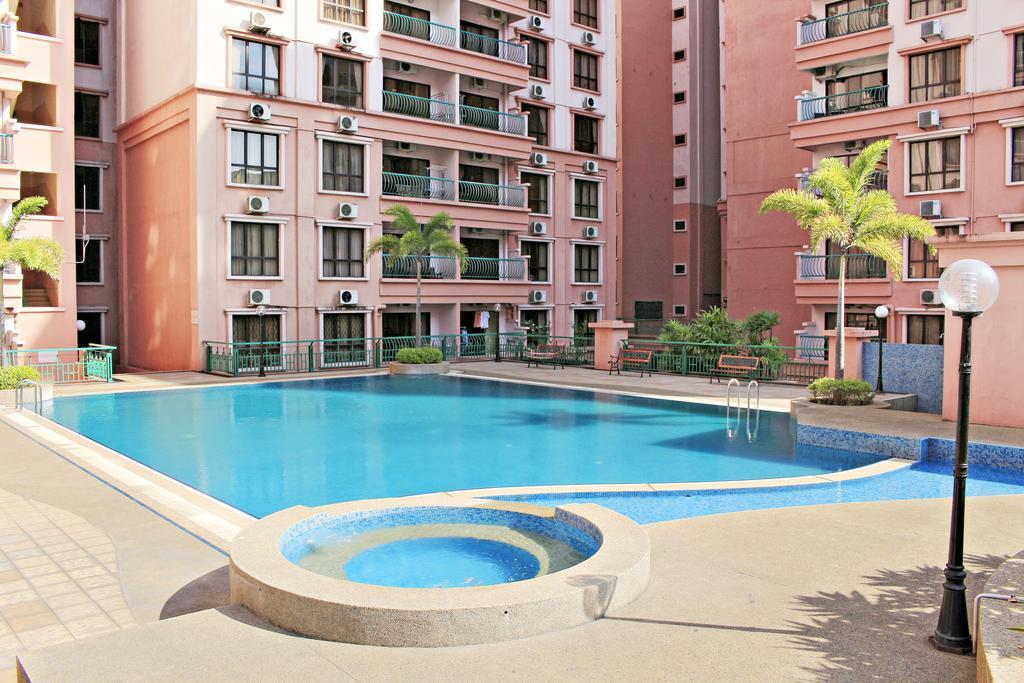 Marina Court Kota Kinabalu- Bigger Group Stay Together- 6 Bedroom Apartments Exterior photo