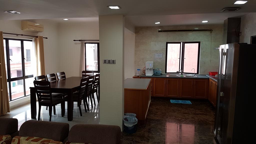 Marina Court Kota Kinabalu- Bigger Group Stay Together- 6 Bedroom Apartments Exterior photo
